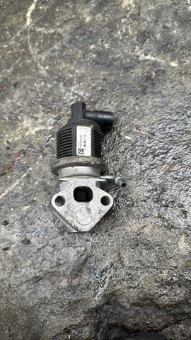 Клапан EGR рециркуляции газов