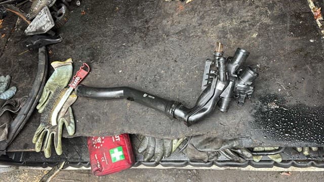 Шланг (патрубок) водяного насоса приемный