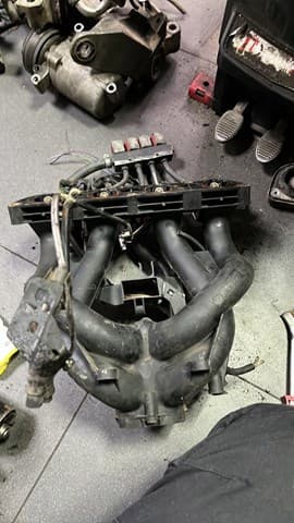 Коллектор впускной нижний