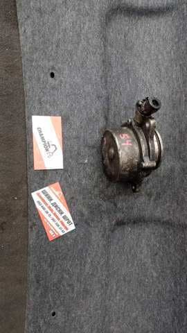 Насос вакуумний