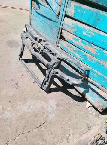 передня панель