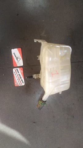 Бачок системи охолодження, розширювальний