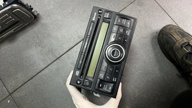 Магнітола штатна