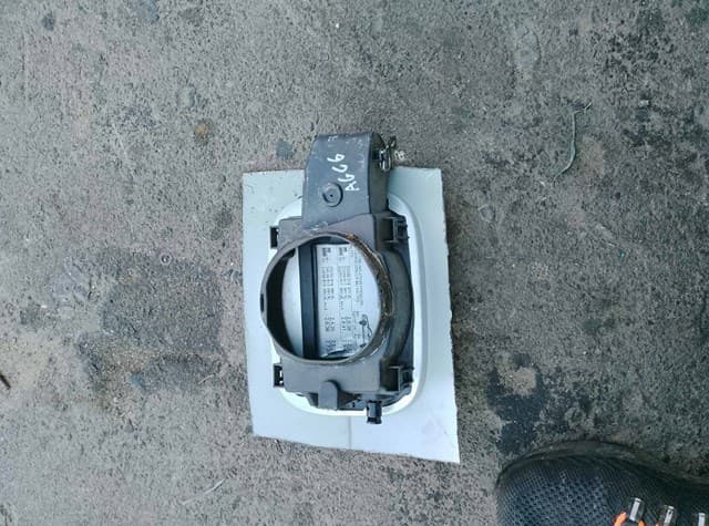 Лючок бензобаку