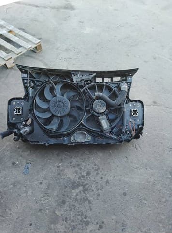 Радіатор охолодження двигуна