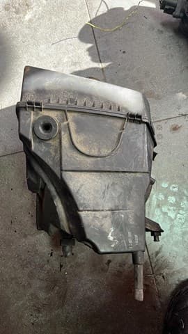 корпус повітряного фільтра