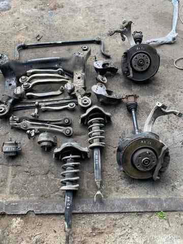 Балка передньої підвіски, підрамник