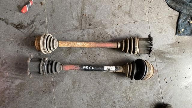 Полуось (привод) передняя правая