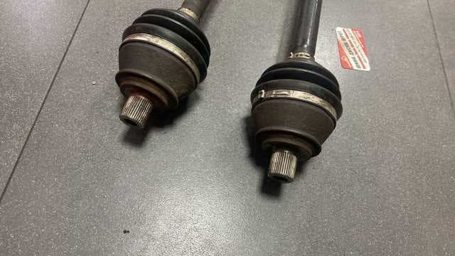 Полуось (привод) передняя правая