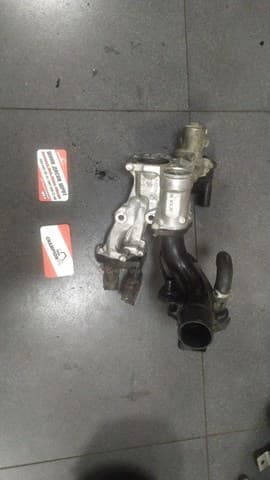 Патрубок системы рециркуляции отработавших газов EGR