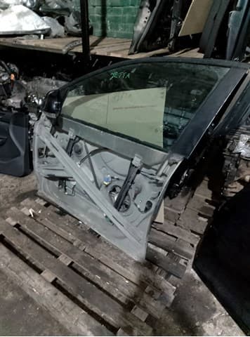 Зеркало заднего вида левое