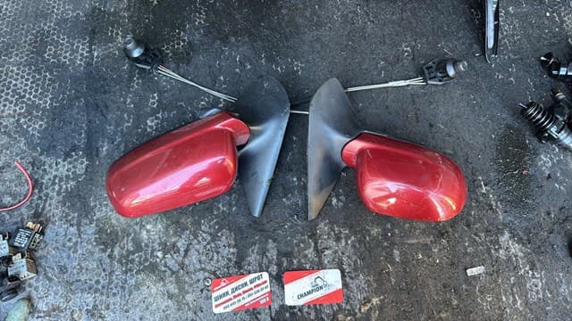 Зеркало заднего вида левое