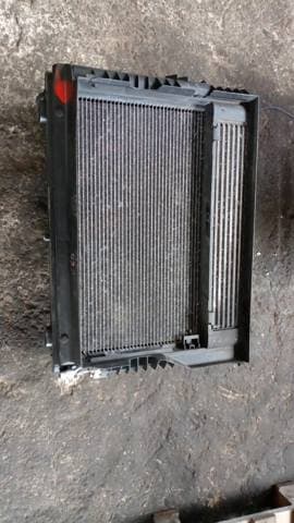 Радиатор охлаждения двигателя — фото 6