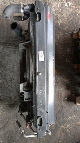 Радиатор охлаждения двигателя — фото 8