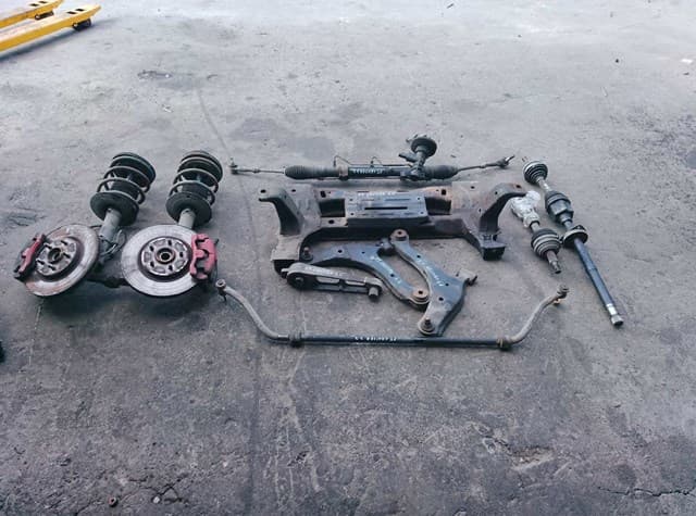 Пружина передняя