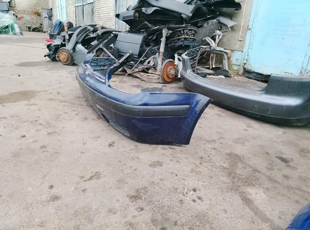 Бампер передний